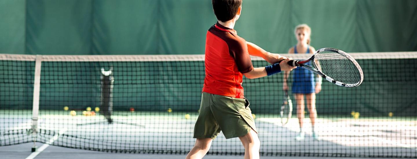 Cours de tennis enfant à Paris