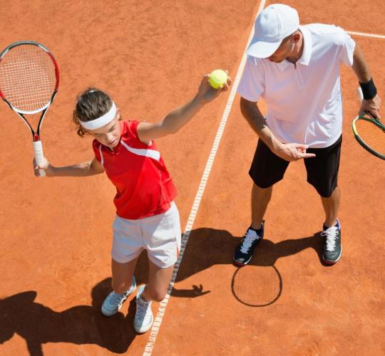 Cours de tennis enfant à Paris